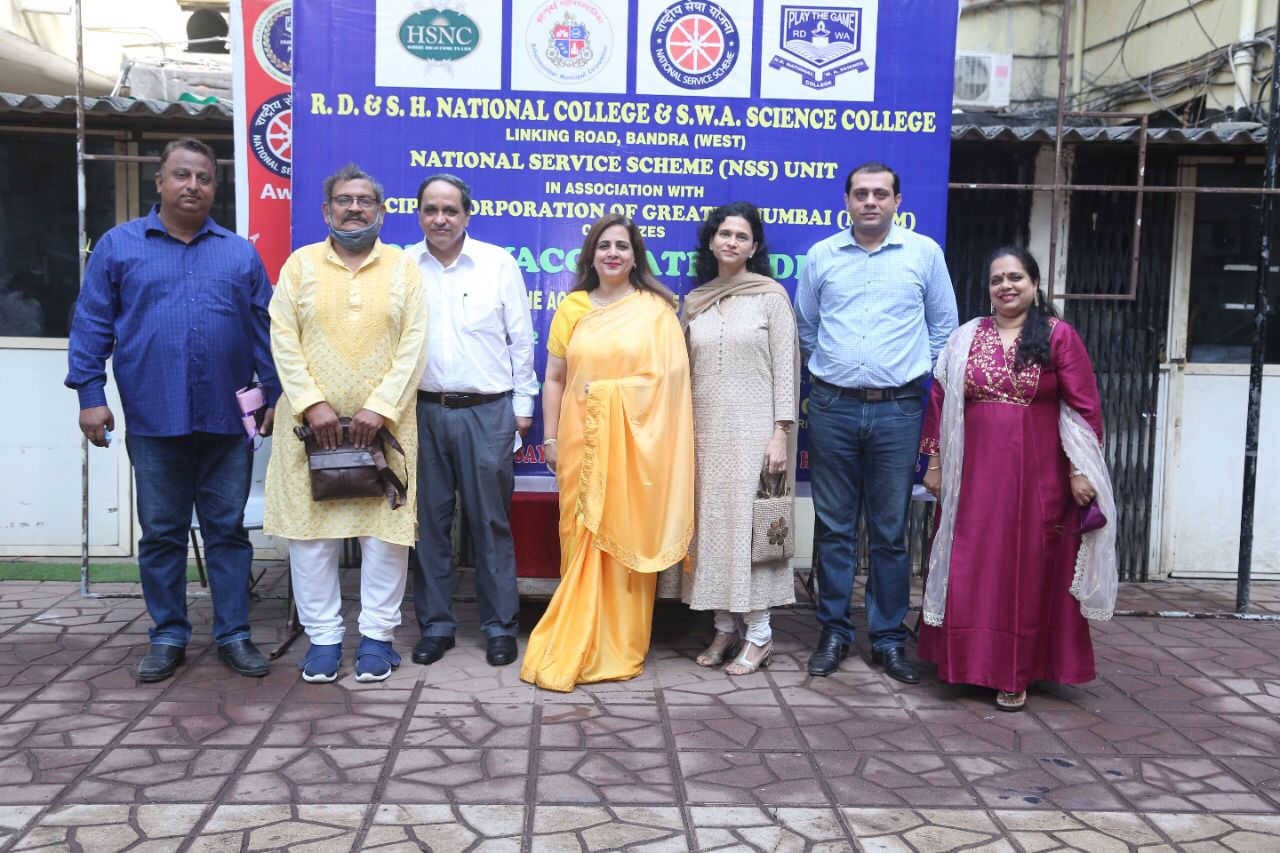 Dr priya gokhale inaugurates free covid vaccination drive for students